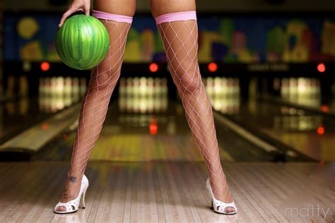 i know that girl bowling sex nude