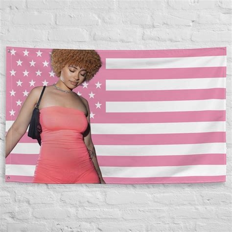 ice spice pink flag nude
