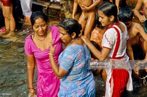 indian bath spy nude