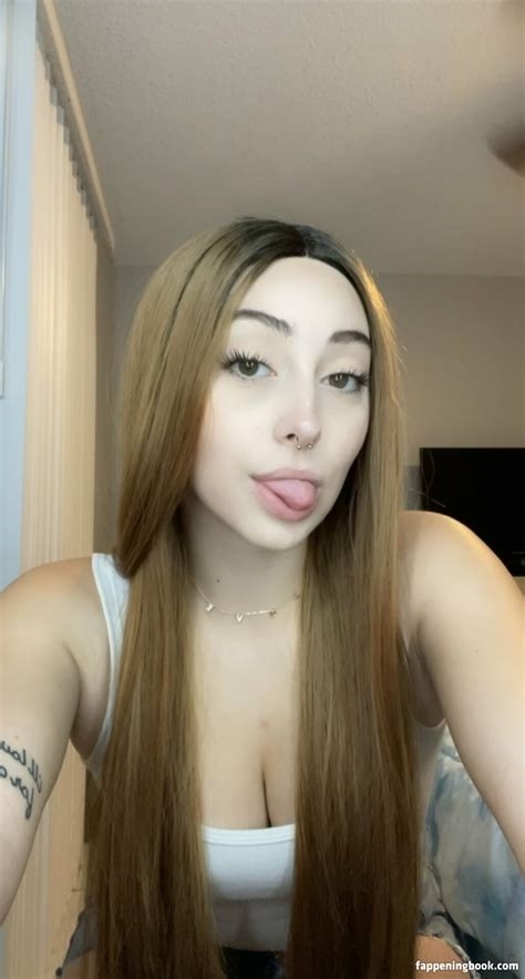 ivyballl only fans nude