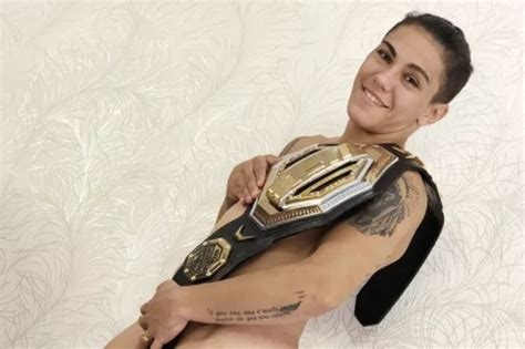jessica andrade only fans leak nude