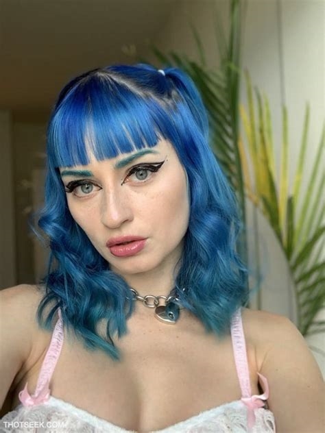 jewel blu porn nude