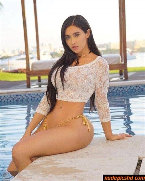 joselyncano onlyfans nude
