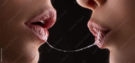 kiss tongue porn nude