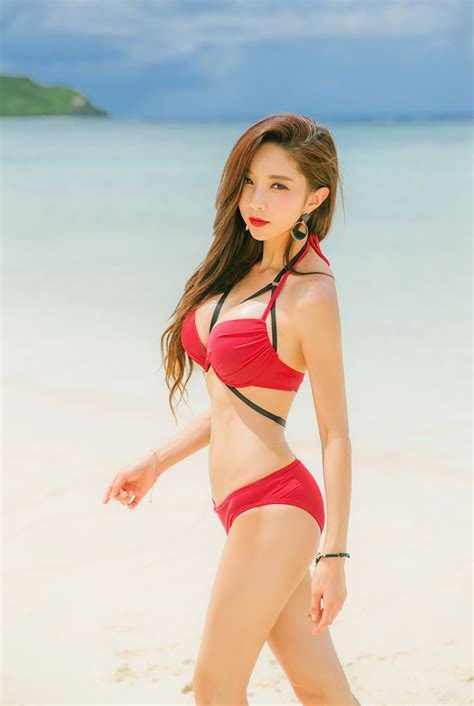 korean bikini models nude