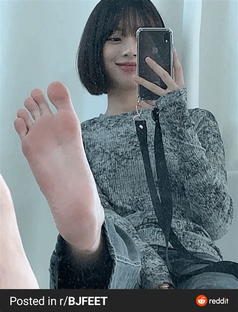 korean foot licking nude