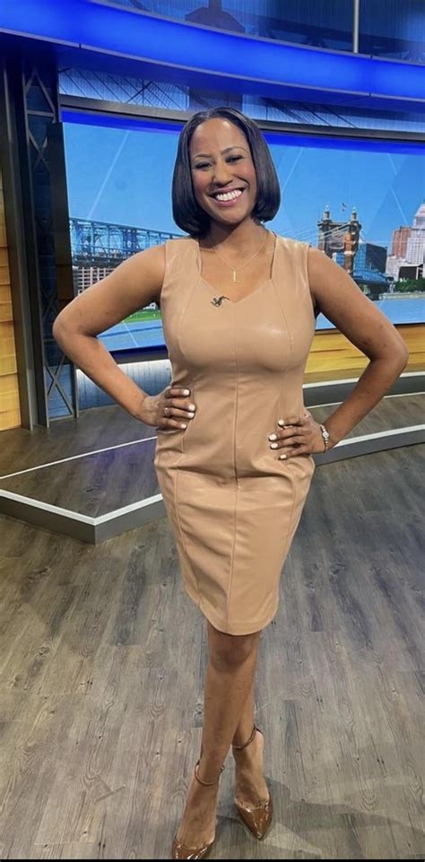 lacy roberts wlwt nude