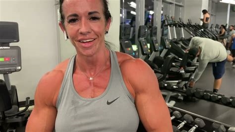 laura muscles porn nude