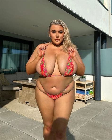 laura_adele onlyfans nude