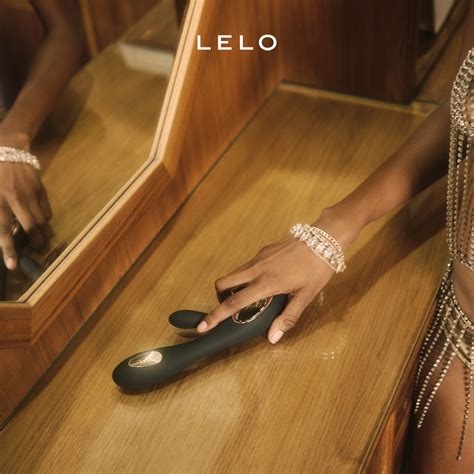 lelo review nude