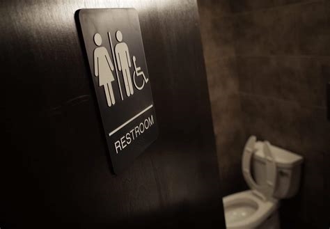 lesbian public bathroom nude