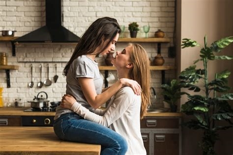 lesbians in the kitchen nude
