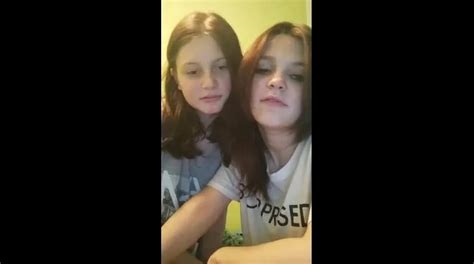 lesbians on webcam nude