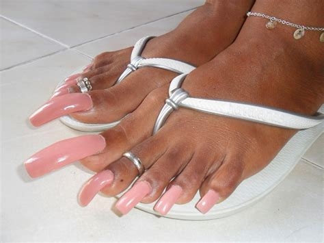 long toe nail worship nude
