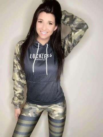 luckless outfitters nude