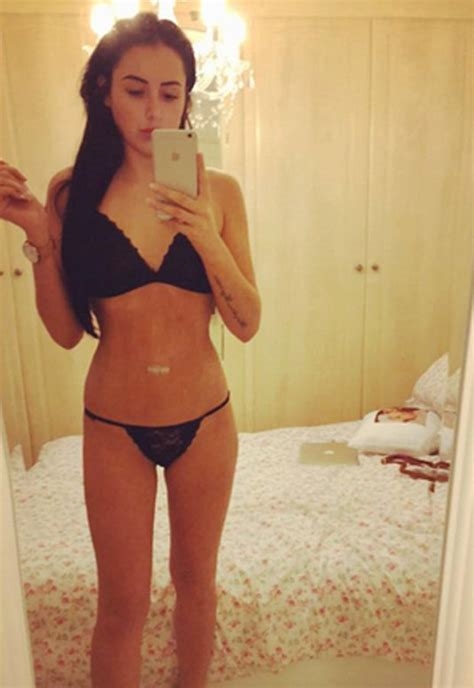 marnie simpson instagram pictures nude