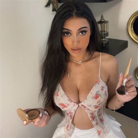 mia rosales leaked onlyfans nude