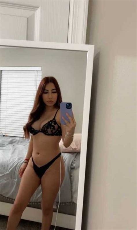 michii2 onlyfans nude