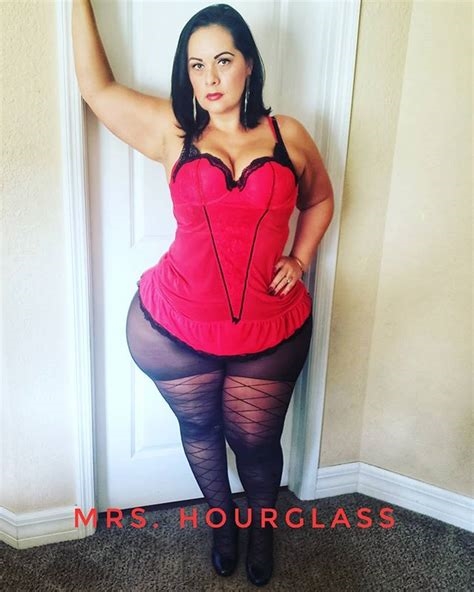 miss hourglass 2.0 onlyfans nude