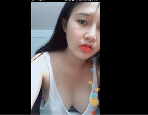 mmlive show hàng nude
