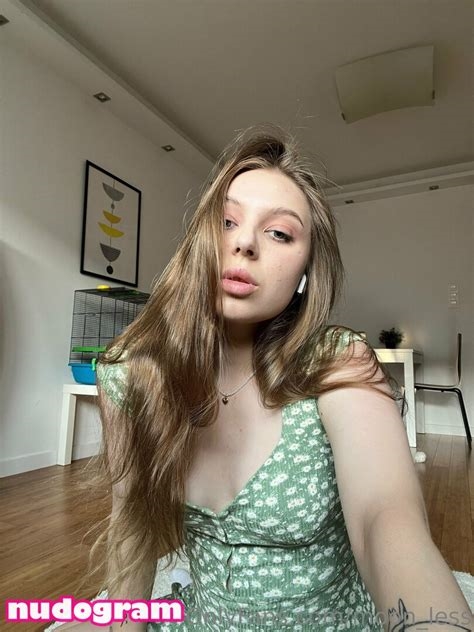 moonless_ chaturbate nude