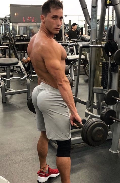 musclebuttguy nude