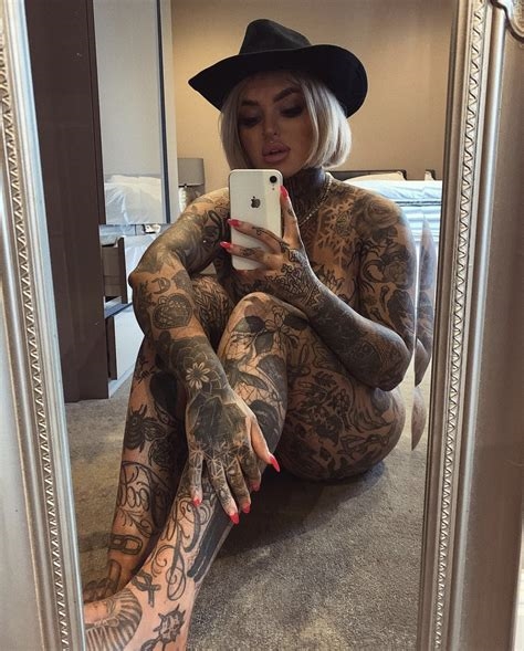 naked girls with tattoos nude
