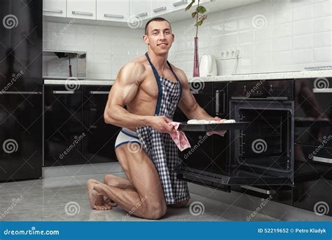 naked man cooking nude