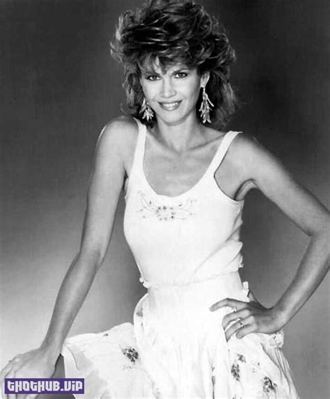naked pictures of markie post nude