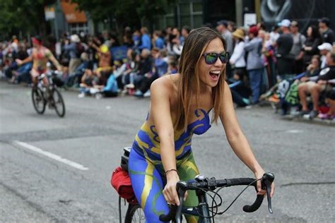 naked women bike ride nude