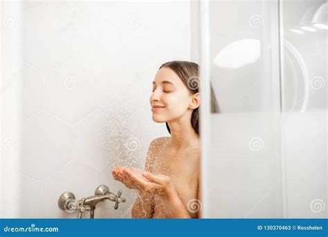 nude wife in shower nude