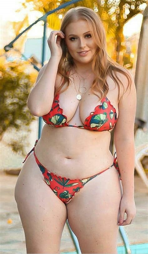 pawg swimsuit nude