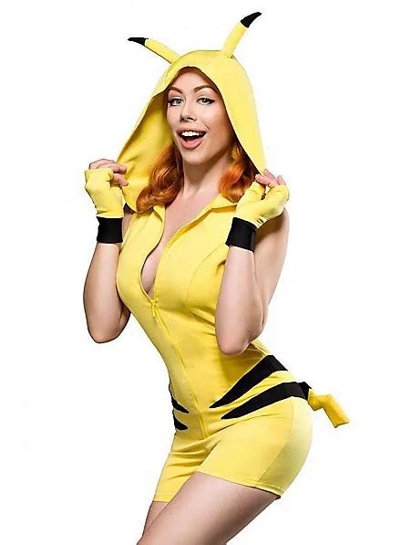 pikachu sexy cosplay nude