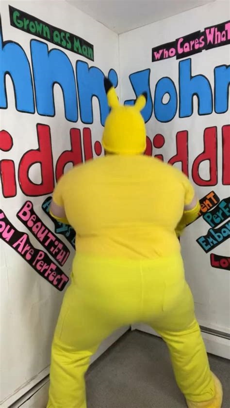 pikachu twerk nude