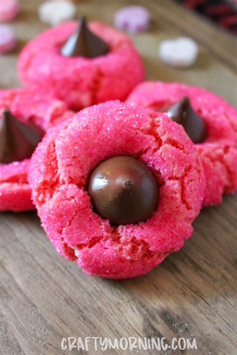 pink kiss cookies nude