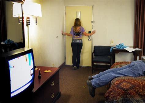 porn motel nude