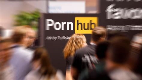 pornhub standing nude