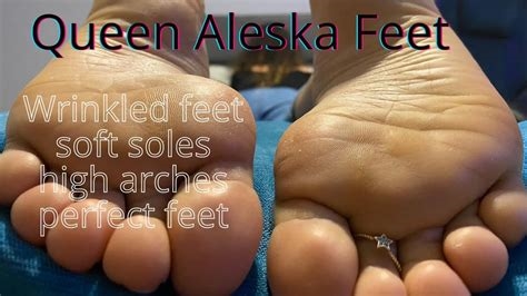 queen aleska feet nude