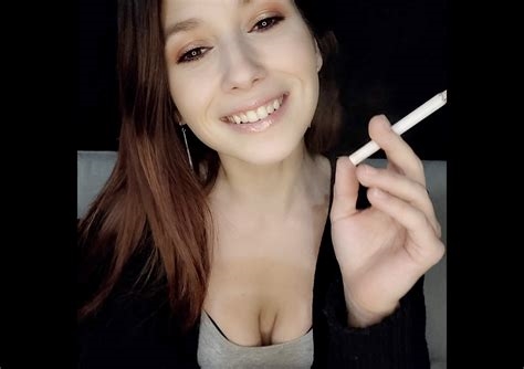 real smoking girl c4s nude