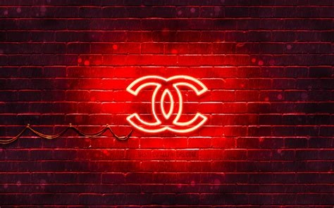 red chanel background nude