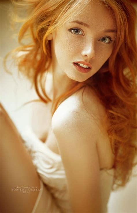 redhead foxy90 nude