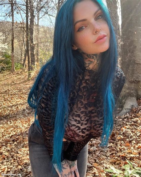 riae only fans leak nude