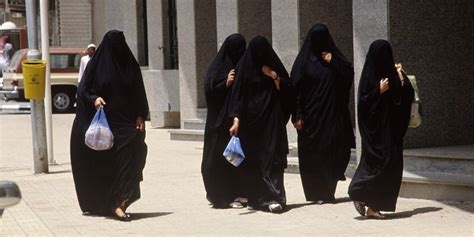 saudi arabian nude nude