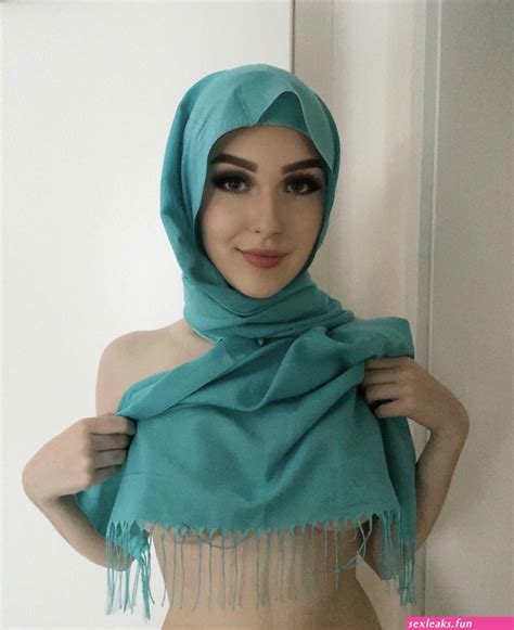 sex hijab nude