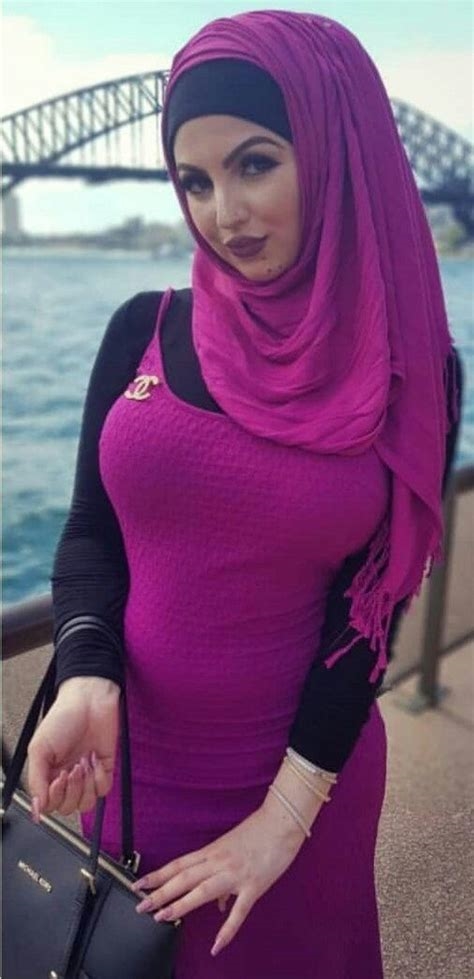 sexe hijab arabe nude