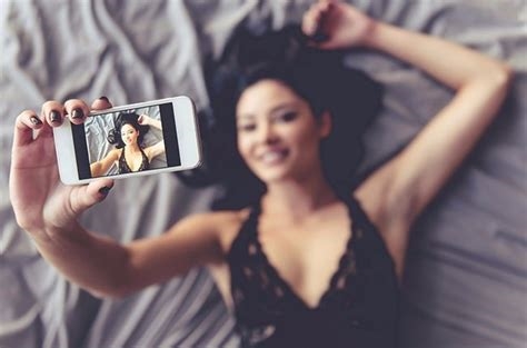 sexting videollamada nude