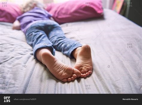 sexy feet sleeping nude