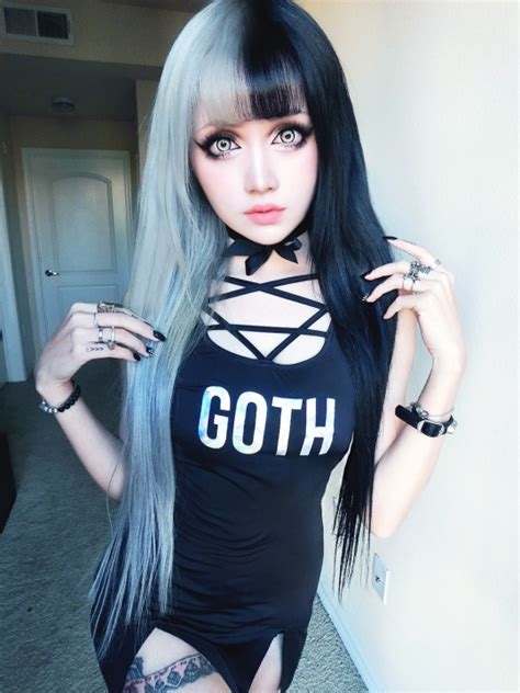 sexy goth teen nude