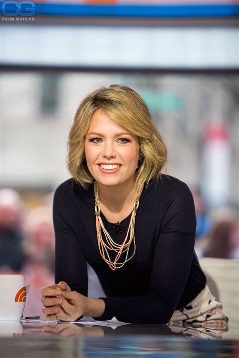 sexy pics of dylan dreyer nude