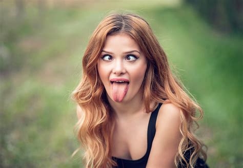 sexy tongues nude